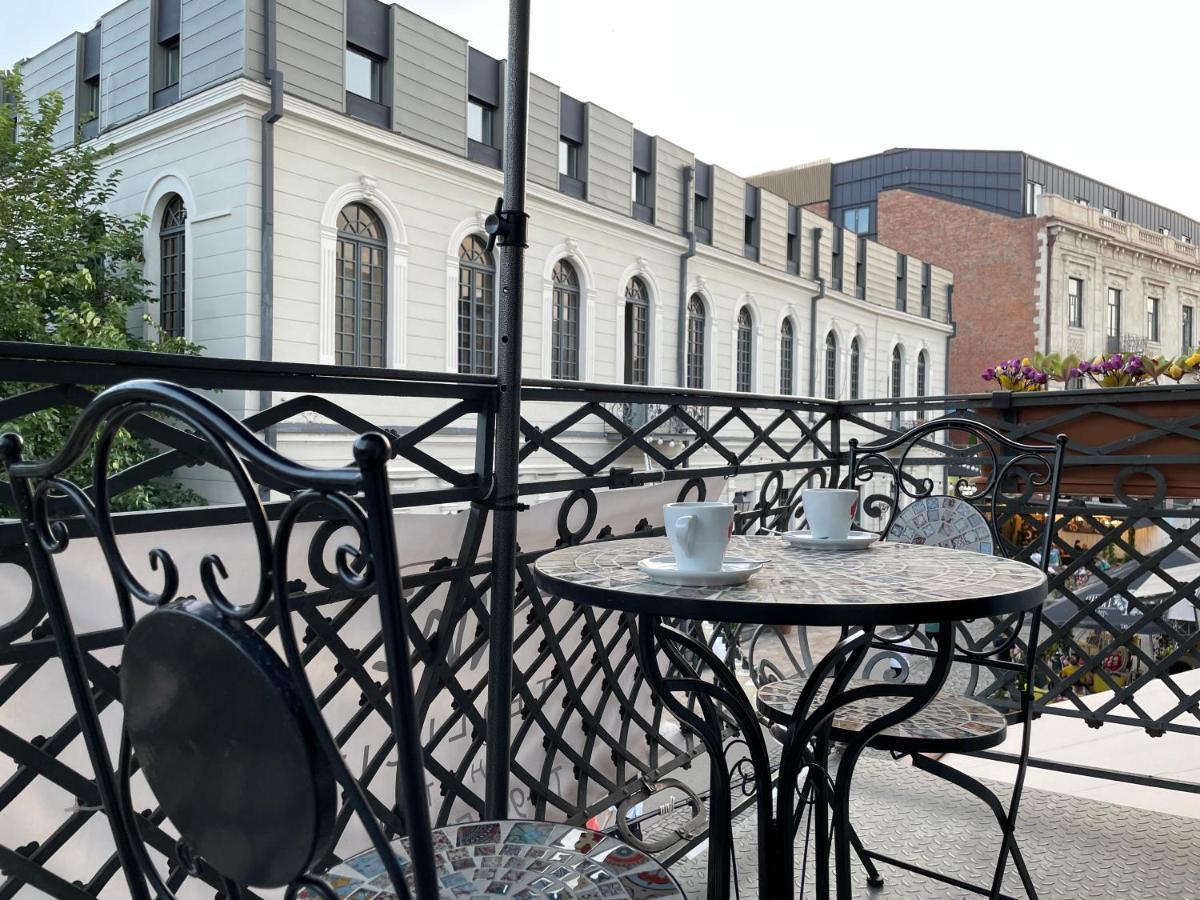 Tbilicity Hotel Tbilisi Exterior foto